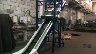 Конвейерная линия с подвесным магнитным сепаратором и ведущим магнитным роликом