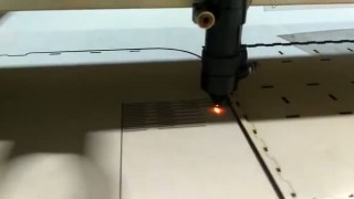 Лазерный станок ЧПУ