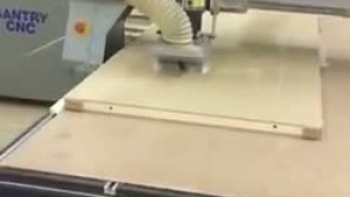 Фрезеровка дверей на станке с ЧПУ с автосменой инструмента