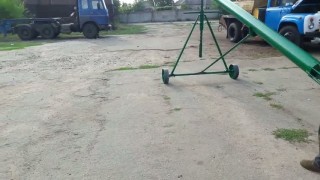 шнековый погрузчик
