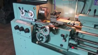 Токарный станок ИЖ 250ИТВ Результаты проточки 0.005 на 150 мм.