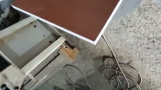 Кромкооблицовочный станок Helz-Her Sprint 1310 с ванной