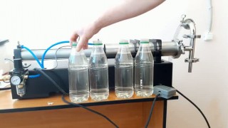 Дозатор для жидких и слабо-вязких продуктов F-1000