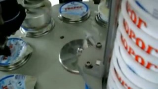 Автомат АДНК 39T-З для фасовки зернёного творога