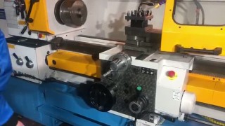 Токарный станок CU500M/2000 2014г. рмц 2000мм. Диаметр 500мм. Гап(выемка в станине) 700мм. 