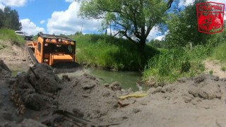 МГ-4 с бульдозерным отвалом