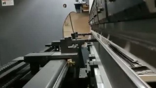 10 гибов за 25 секунд на листогибочном прессе MURATEC BB6020