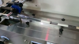 Упаковка мыла на Flow Pack