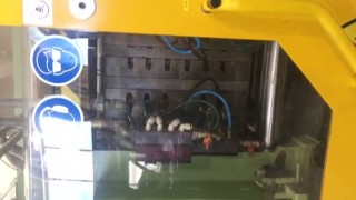 Термопластавтомат Demag(Германия) 200 т. 442 см3.