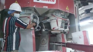 Карусельная станция затарки мешков по 50 кг