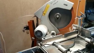 усорезную пилу MGS 73/33